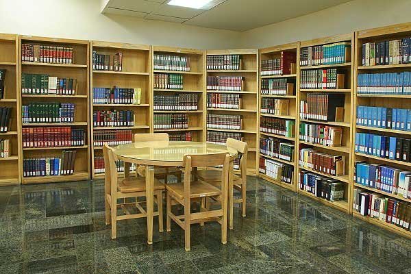 کمبود کتابخانه عمومی در شهر کتابخانه‌ها