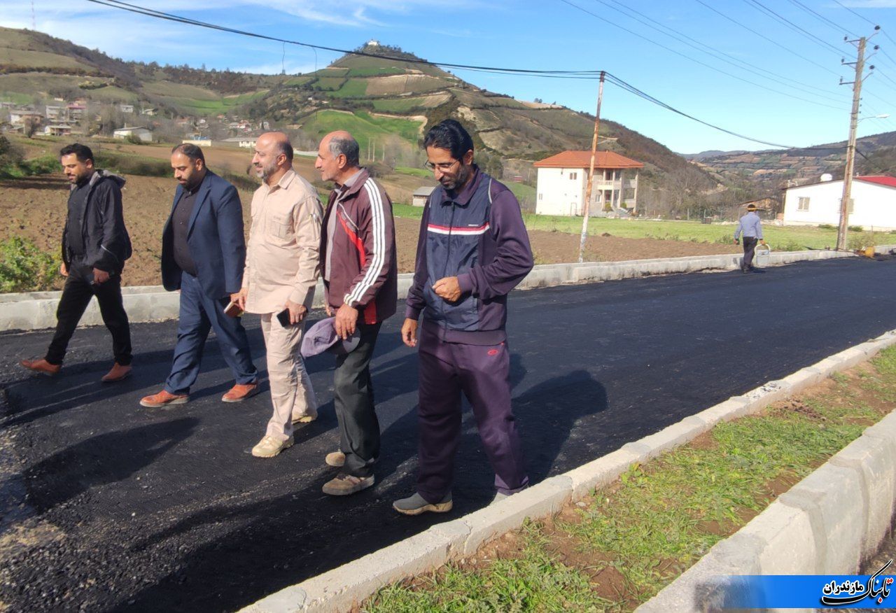 سفر یک‌روزه فرماندار و مدیران دستگاه‌های اجرایی نکا به روستاهای محروم هزارجریب