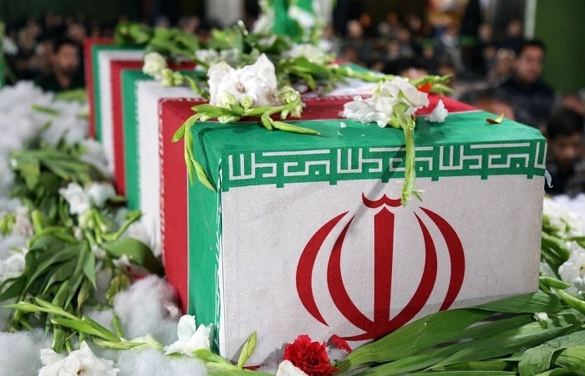 10 شهید گمنام دفاع مقدس روی دوش مردم آبیک تشییع شدند 10 شهید گمنام دفاع مقدس روی دوش مردم آبیک تشییع شدند