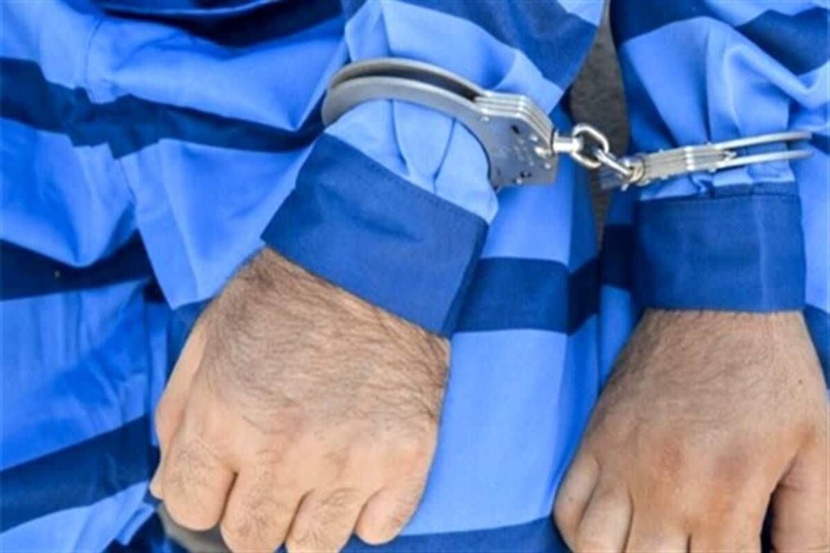 کشف و ضبط دو دستگاه فلزیاب غیرمجاز در خرمآباد کشف و ضبط دو دستگاه فلزیاب غیرمجاز در خرمآباد
