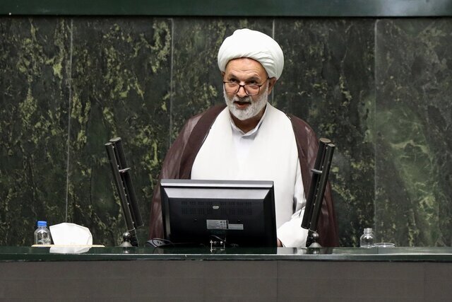 هیچ یک از اعضای دولت عضو جبهه پایداری نیستند هیچ یک از اعضای دولت عضو جبهه پایداری نیستند