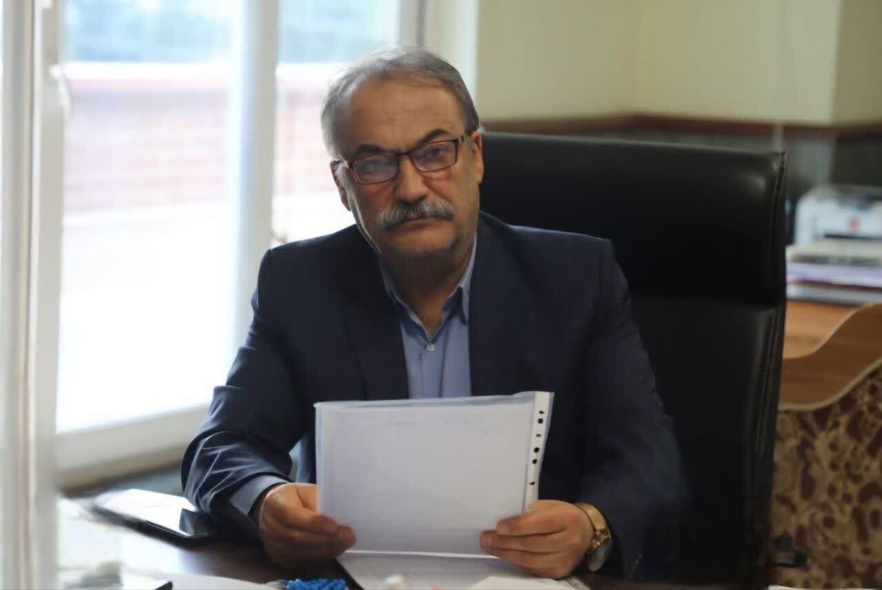 ساعات کاری ادارات قم برای سومین بار تغییر کرد / ابلاغ دستورالعمل تغییر ساعات کاری ادارات از دوشنبه ۱۷ فروردین ۱۴۰۵