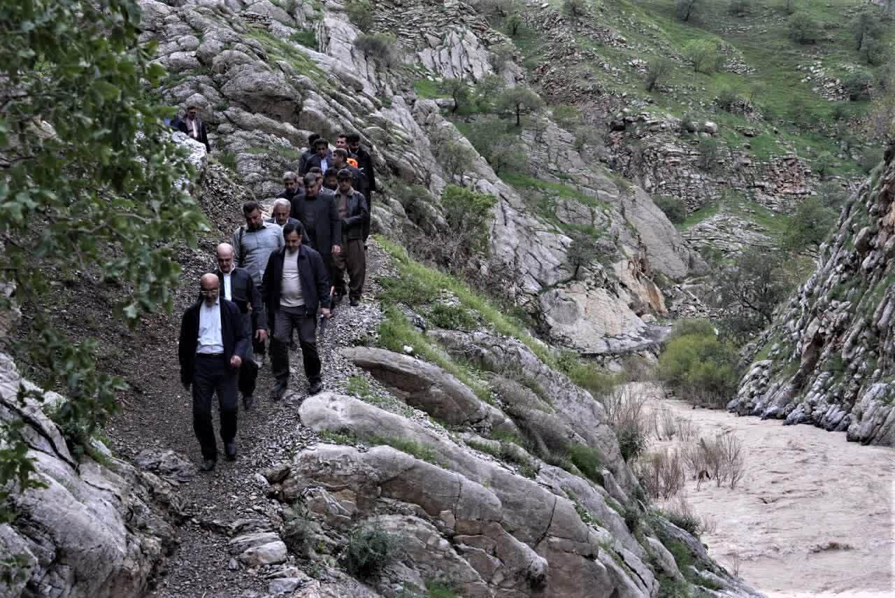 تأکید بر بهسازی راه‌های دسترسی عشایر در شهرستان‌های پاوه و جوانرود