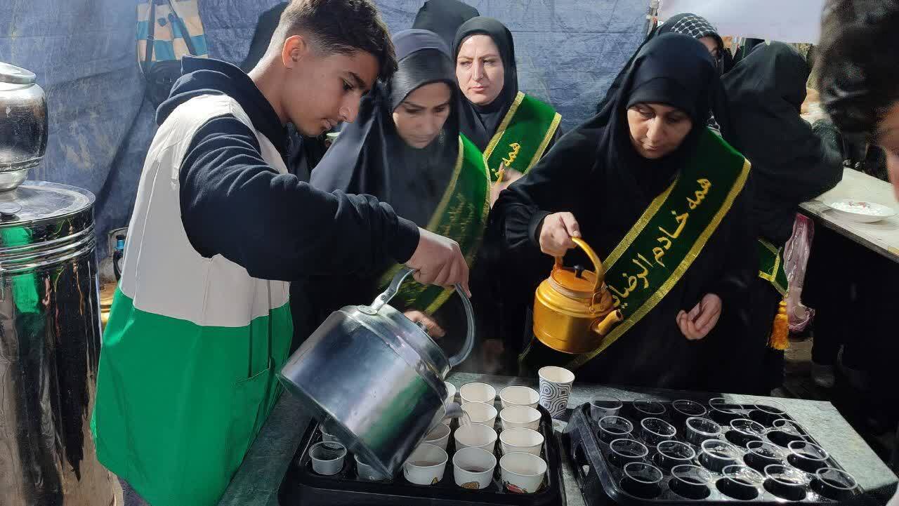 خادمیاران رضوی منطقه ۷ میزبان مردم کرمانشاه در پنجاهوهشتمین شب اجتماع «نحن المنتقمون» خادمیاران رضوی منطقه ۷ میزبان مردم کرمانشاه در پنجاهوهشتمین شب اجتماع «نحن المنتقمون»