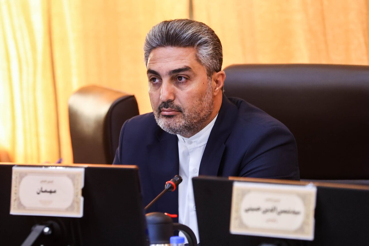 تشریح عوامل کاهش اعتماد عمومی و افزایش نگرانیهای اجتماعی/ مردم نیازمند مشاهده نشانههای واقعی امید هستند تشریح عوامل کاهش اعتماد عمومی و افزایش نگرانیهای اجتماعی/ مردم نیازمند مشاهده نشانههای واقعی امید هستند