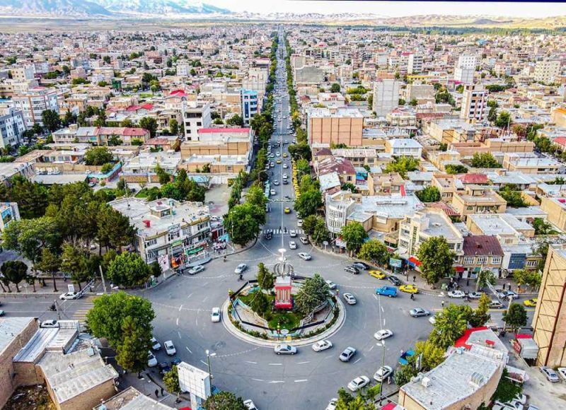 سلماس در گذر تاریخ و توسعه شهری؛ چالشها و ظرفیتهای پیشروی مدیریت شهری سلماس در گذر تاریخ و توسعه شهری؛ چالشها و ظرفیتهای پیشروی مدیریت شهری