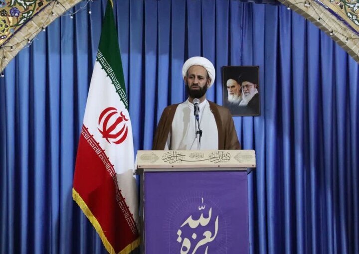 نمایش وحدت و انسجام ملی در مراسم تشییع رهبر شهید انقلاب نمایش وحدت و انسجام ملی در مراسم تشییع رهبر شهید انقلاب