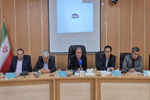 از «جذب صفر» تا «کارت زرد»؛ هشدارهای صریح استاندار به مدیران استان از «جذب صفر» تا «کارت زرد»؛ هشدارهای صریح استاندار به مدیران استان
