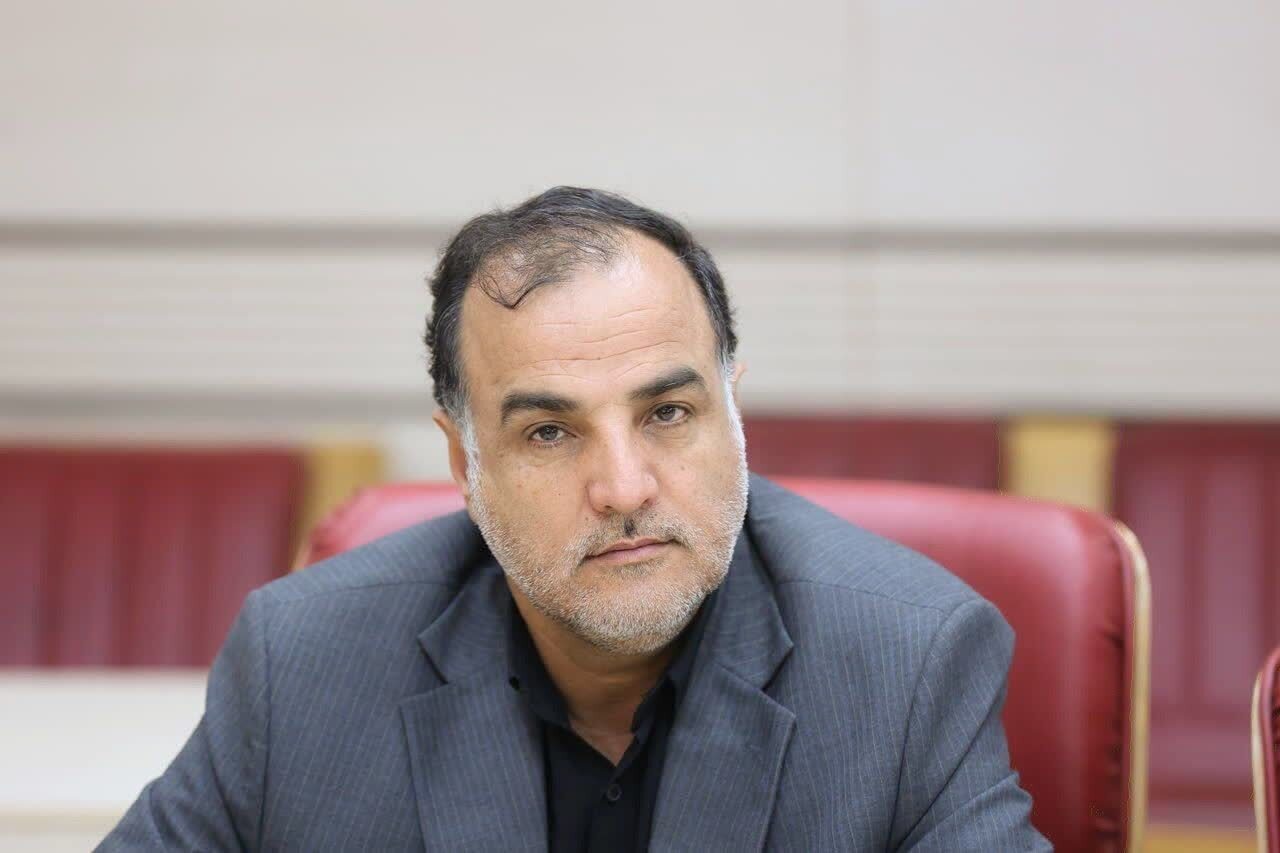 اعزام خودروی آتشنشانی شهرداری محمدیه به مرز مهران برای خدماترسانی به زائران اربعین اعزام خودروی آتشنشانی شهرداری محمدیه به مرز مهران برای خدماترسانی به زائران اربعین