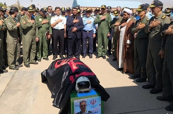 شهادت خلبان سوخو ۲۴ ارتش پس از ماهها احراز شد/ پیکر شهید مجید کاظمی در راه وطن شهادت خلبان سوخو ۲۴ ارتش پس از ماهها احراز شد/ پیکر شهید مجید کاظمی در راه وطن