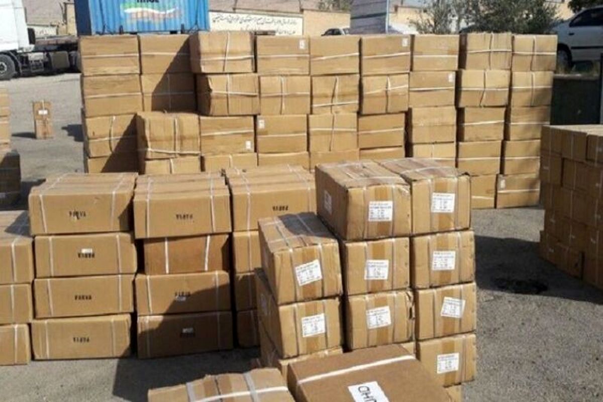 توقیف تریلی حامل کالای قاچاق ۵۵ میلیارد ریالی در سمنان توقیف تریلی حامل کالای قاچاق ۵۵ میلیارد ریالی در سمنان
