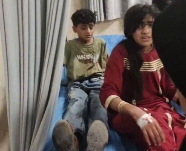حمله ارتش جنایتکار آمریکا یک مراسم عروسی در سیریک هرمزگان/ ۳ نفر و یک کودک شهید و ۵۰ مجروح شدند حمله ارتش جنایتکار آمریکا یک مراسم عروسی در سیریک هرمزگان/ ۳ نفر و یک کودک شهید و ۵۰ مجروح شدند
