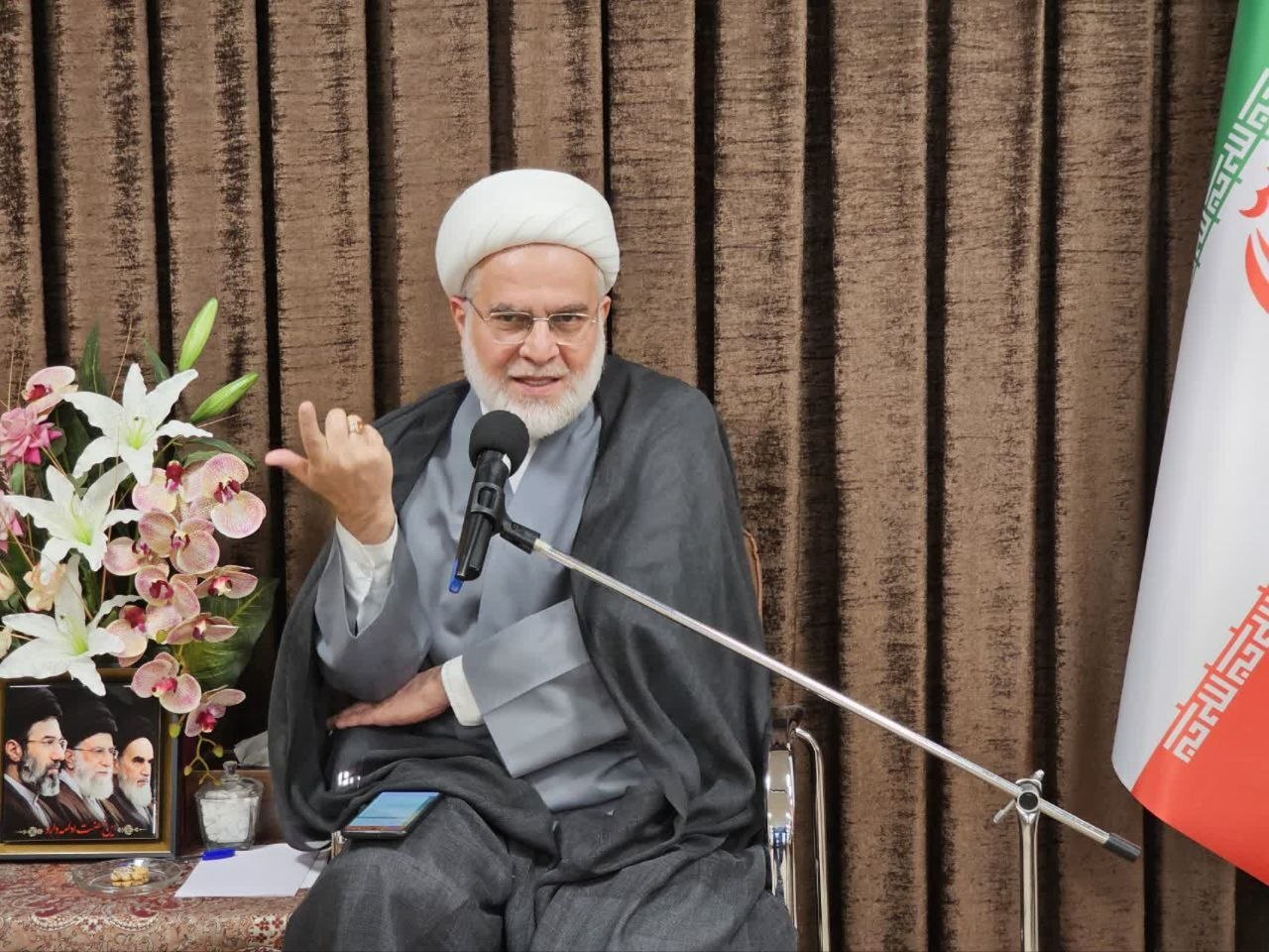 جریان انقلابی باید با عمل، امید، وحدت و جهاد تبیین جامعه را تقویت کند