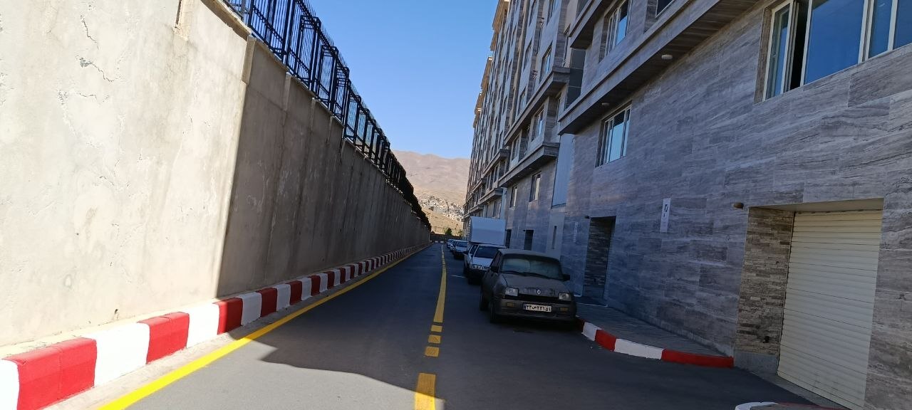 از رنگ‌آمیزی تا خط‌کشی؛ مطالبه اهالی مجتمع‌های مسکونی سنندج روی ریل اجرا
