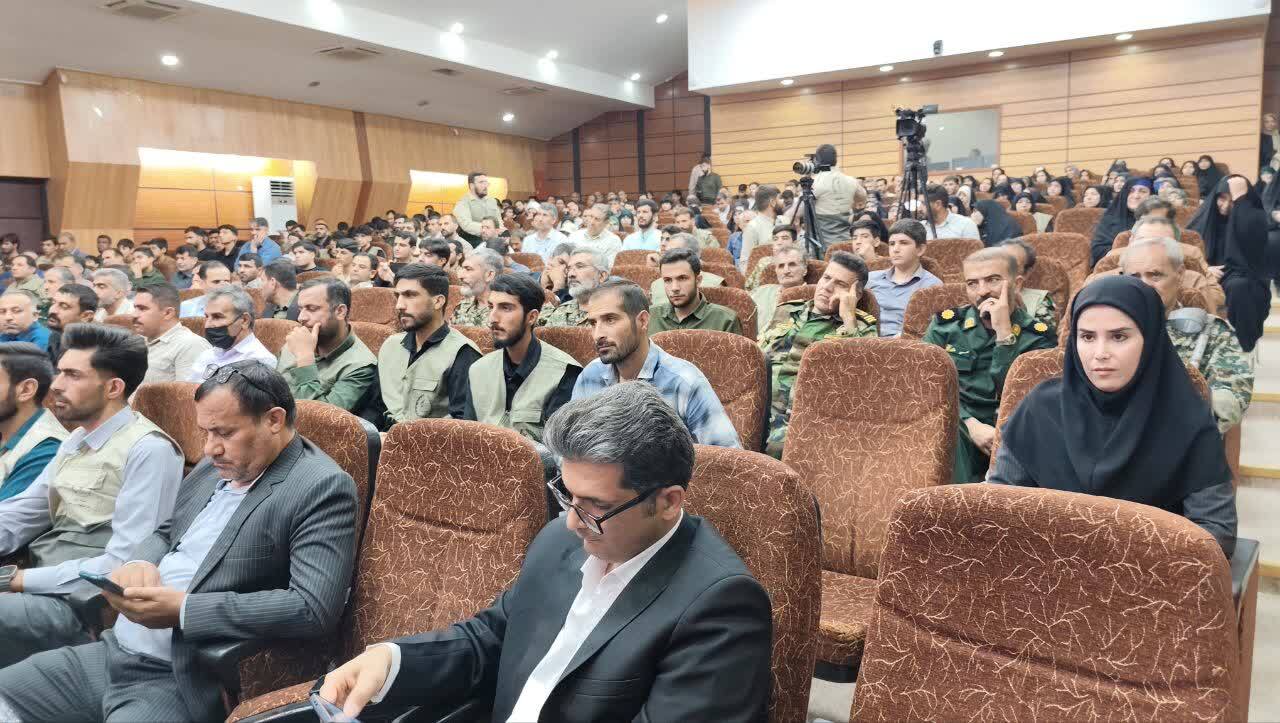 جهادگران باید سفیر کار و تلاش و خدمت باشند/ اقتصاد هم نیازمند آرایش جنگی است جهادگران باید سفیر کار و تلاش و خدمت باشند/ اقتصاد هم نیازمند آرایش جنگی است