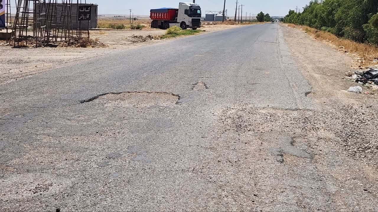 تردد در مسیر ناامن؛ تهدیدی برای تولید پایدار نفت / چشمهخوش دهلران چشمانتظار توجه مسئولان تردد در مسیر ناامن؛ تهدیدی برای تولید پایدار نفت / چشمهخوش دهلران چشمانتظار توجه مسئولان
